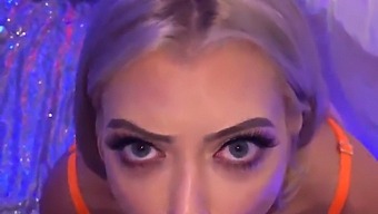 Linzee Ryder È La Milf Definitiva Barbie
