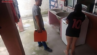 Married Woman Offers Repairman Her Rear For Payment While Her Spouse Is Absent