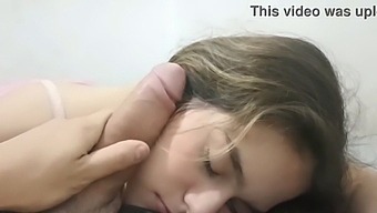 Amateur Stepsister Gets Horny And Fucked Hard By Me